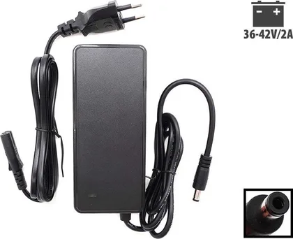 Nabíječka 36 V – 42 V / 2 A (konektor DC 5,5 × 2,5 mm)